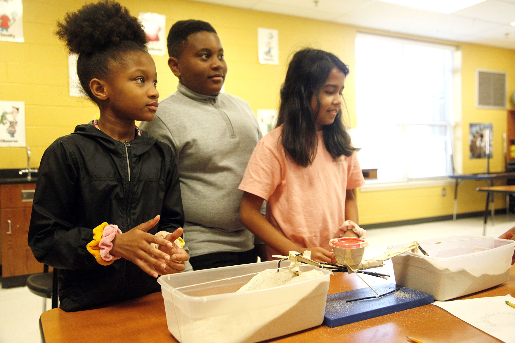 Explore Mobile Lab visits Moore Intermediate School 2